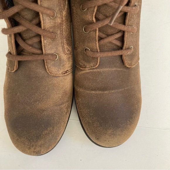 UGG Zea Suede Lace Up Wedge Boot Waterproof Shearling Cuff Brown Leather 10 - Picture 12 of 15